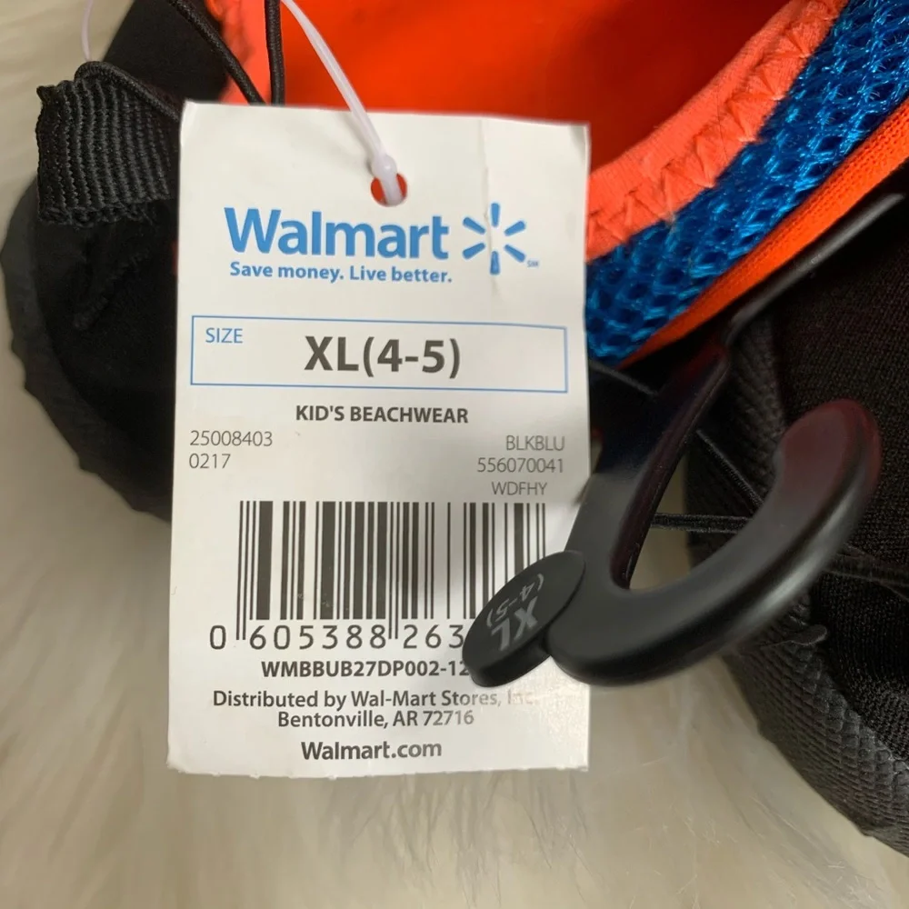 NWT Youth (Unisex) Walmart Water Shoes XL (4-5)